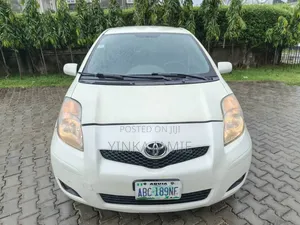 Toyota Yaris 1.3 VVT-i Automatic 2008 White