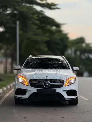 Mercedes-Benz GLA-Class 2018 White
