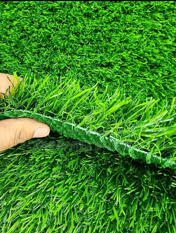 Rug Is Green
