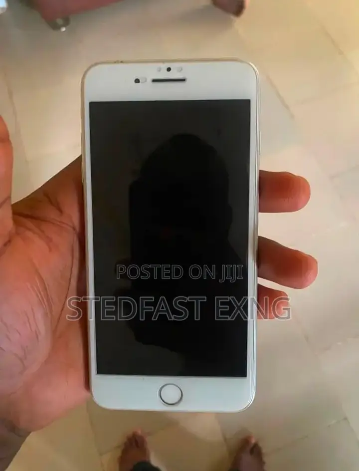 Apple iPhone 7 Plus 32 GB White