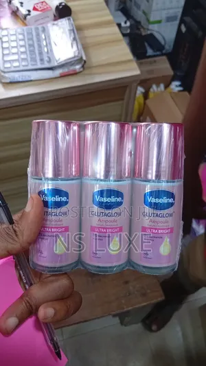 Vaseline GlutaGlow Ampoule Deodorant – Bright Smooth by 6pcs