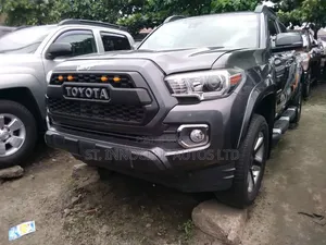 Toyota Tacoma TRD Sport 2019 Gray