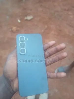 Infinix Hot 60i 128 GB Black