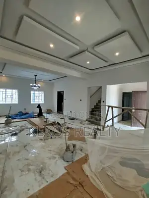 4bdrm Townhouse / Terrace in Mabushi for rent