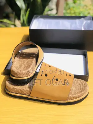 Italian Quality Fancy Leathers Pam