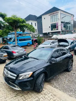 Mercedes-Benz GLA 250 2017 Black