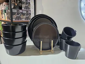 16-Piece Matte Black Stoneware Dinnerware Set