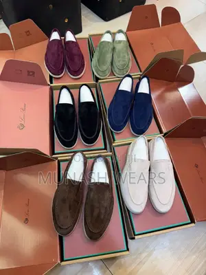 Original Loro Piani Available 40-46