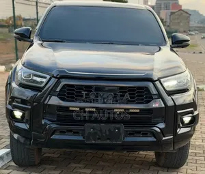 Toyota Hilux 2023 Black