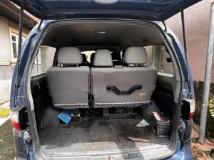 Hyundai H1 2001 Blue