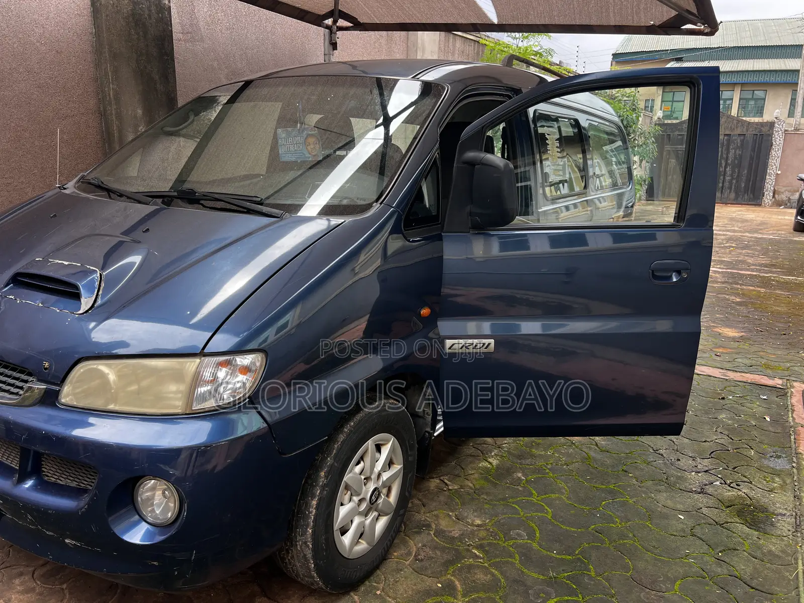 Hyundai H1 2001 Blue