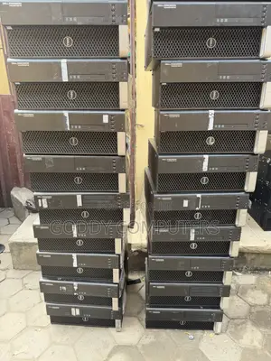 Desktop Computer Dell Precision 5810 32GB Intel Xeon HDD 1T