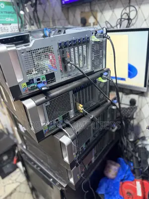 Desktop Computer Dell Precision 5810 32GB Intel Xeon HDD 1T