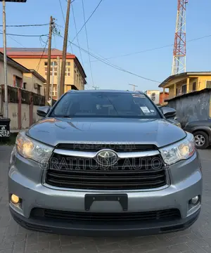 Toyota Highlander Limited 4dr SUV (3.5L 6cyl 6A) 2015 Blue