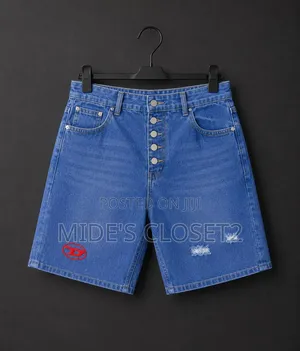 Short Jeans