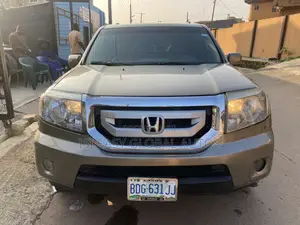 Honda Pilot LX 4dr SUV 4WD (3.5L 6cyl 5A) 2009 Brown