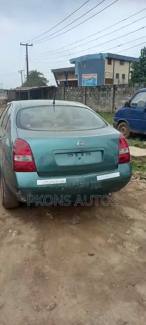 Nissan Primera 2007 Green