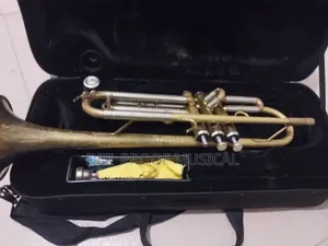 Neatly Used Yamaha Trumpet