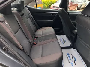 Toyota Corolla LE 4dr Sedan (1.8L 4cyl CVT) 2017 Gray