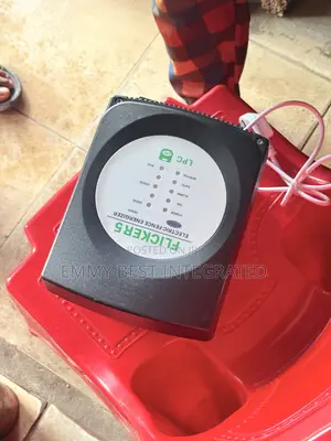 LPC Flicker 5 Electric Fence Energizer