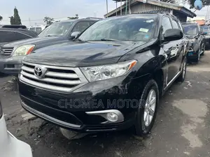 Toyota Highlander 2012 Black