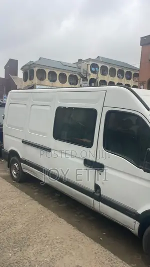 Renault Master 2012 White