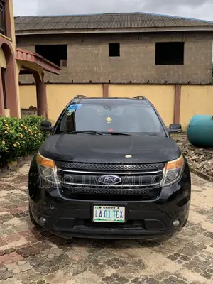Ford Explorer 2015 Black