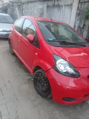 Toyota Aygo 2008 Red