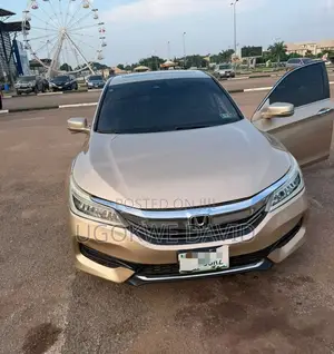 Honda Accord 2016 Gold