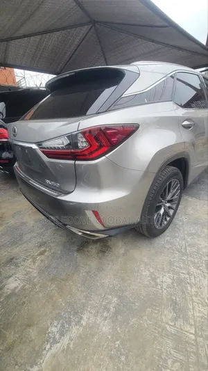 Lexus RX 2018 Gold