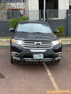 Toyota Highlander 2012 Black