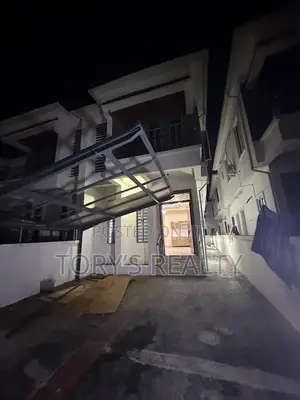 Studio Apartment in Lekki Phase 2 for rent