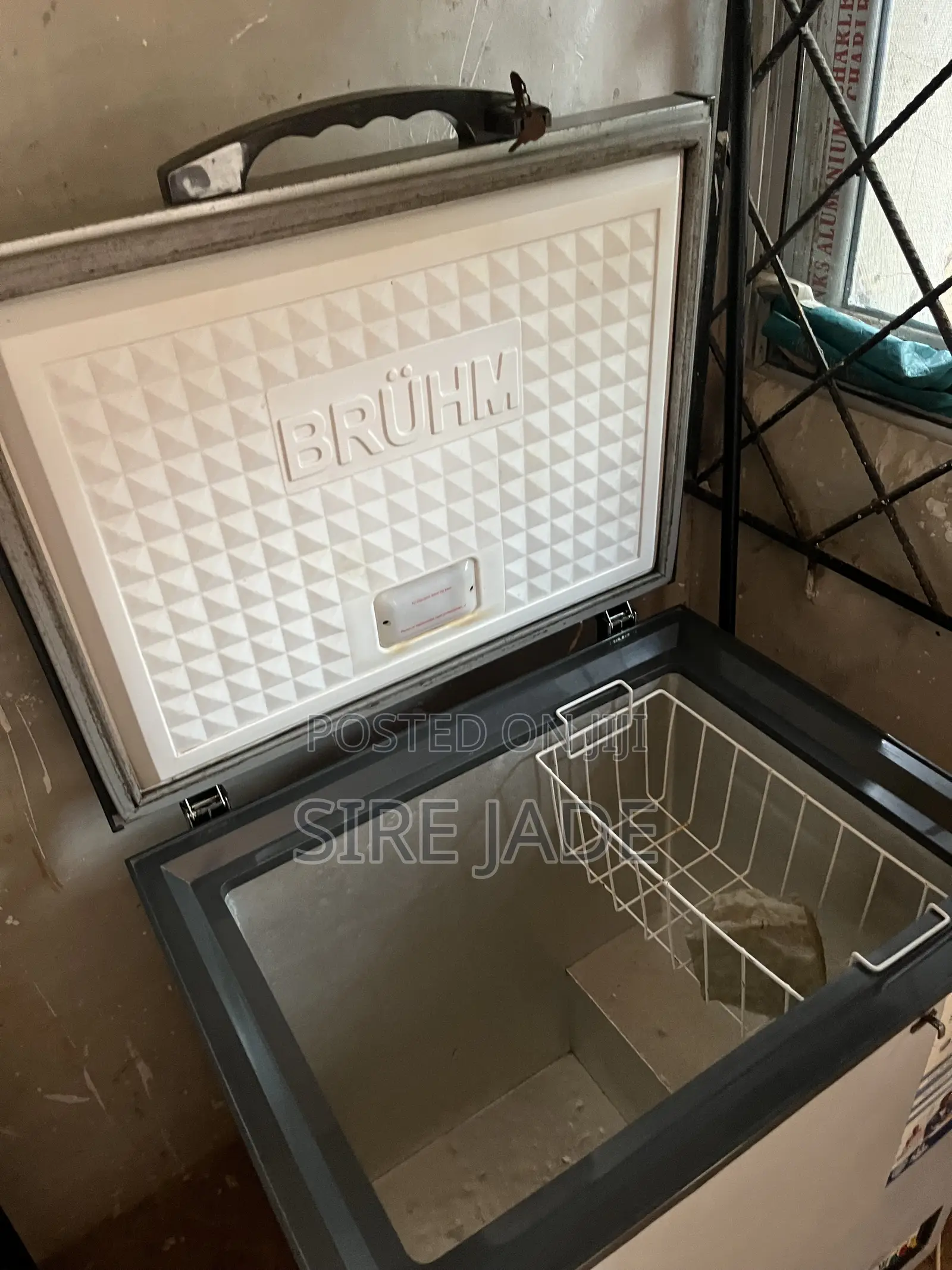 Bruhm 155 Chest Freezer