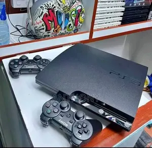 PS3 Slim With 10 Games Inside and Controller