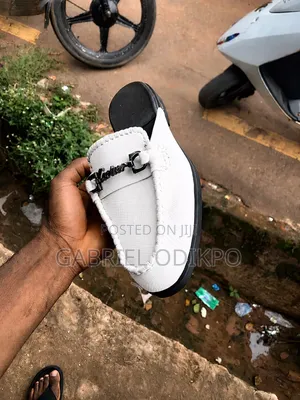 Half Shoe Concept