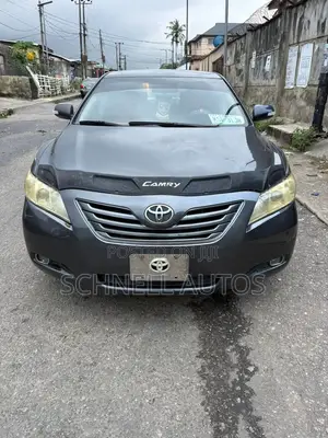 Toyota Camry LE 4dr Sedan (2.4L 4cyl 5A) 2008