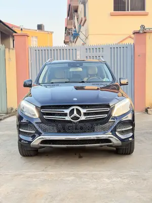 Mercedes-Benz GLE-Class GLE 350 2017 Blue