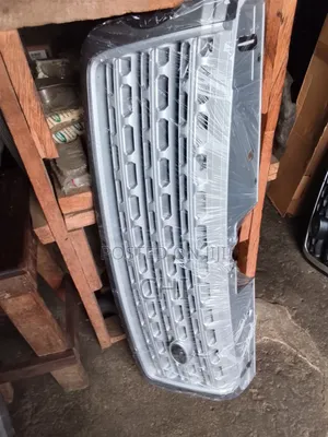 Front Grill Range Rover Vogue 2014