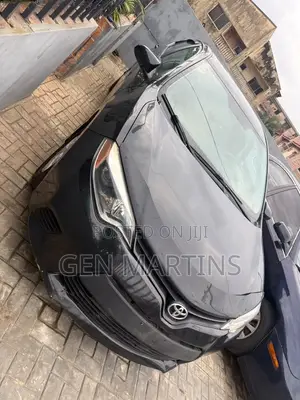 Toyota Corolla 2016 Black