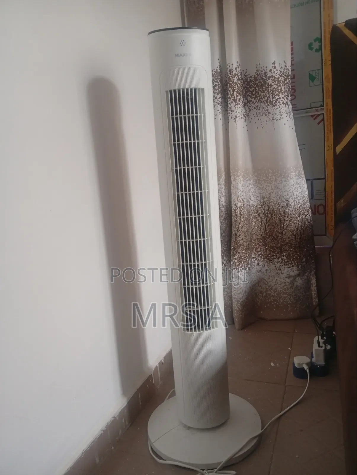 Osciilating Maxi Fan