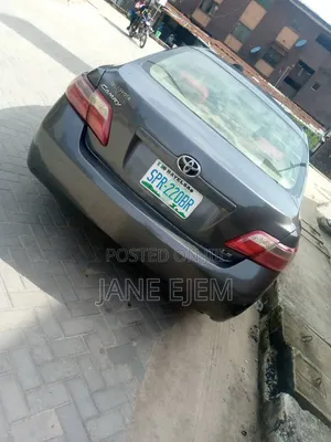 Toyota Camry 2009 Gray