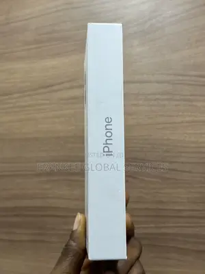 New Apple iPhone 16 Plus 128 GB White