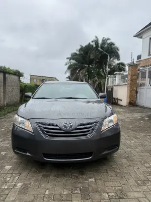 Toyota Camry LE 4dr Sedan (2.4L 4cyl 5A) 2008 Gray