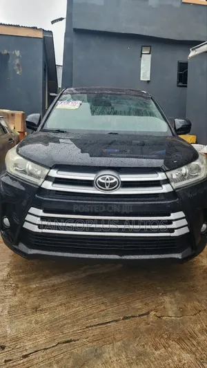 Toyota Highlander 2015 Black