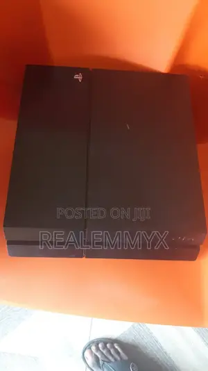 PlayStation 4
