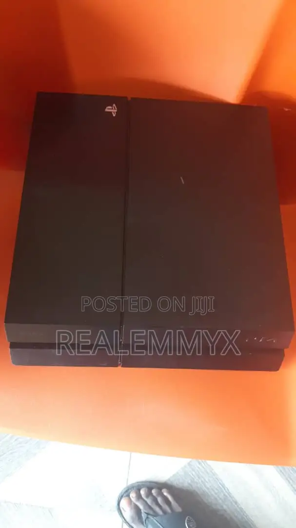 PlayStation 4