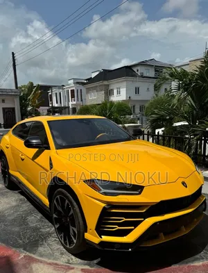 Lamborghini Urus Base 4dr AWD 2020 Yellow
