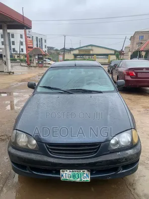 Toyota Corolla 1999 Green