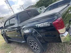 Toyota Tacoma 2006 Black