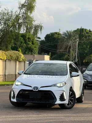 Toyota Corolla 2017 White